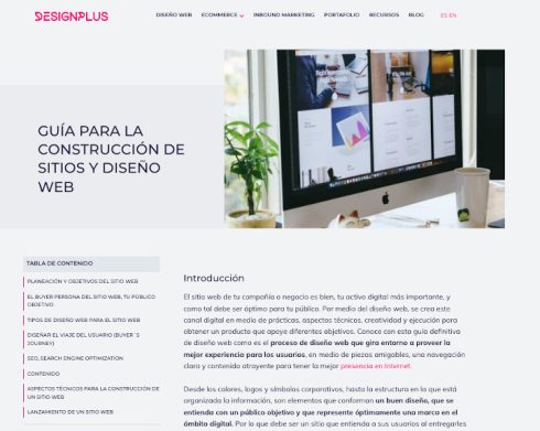 Imagen de sitio web con secciones estructuradas